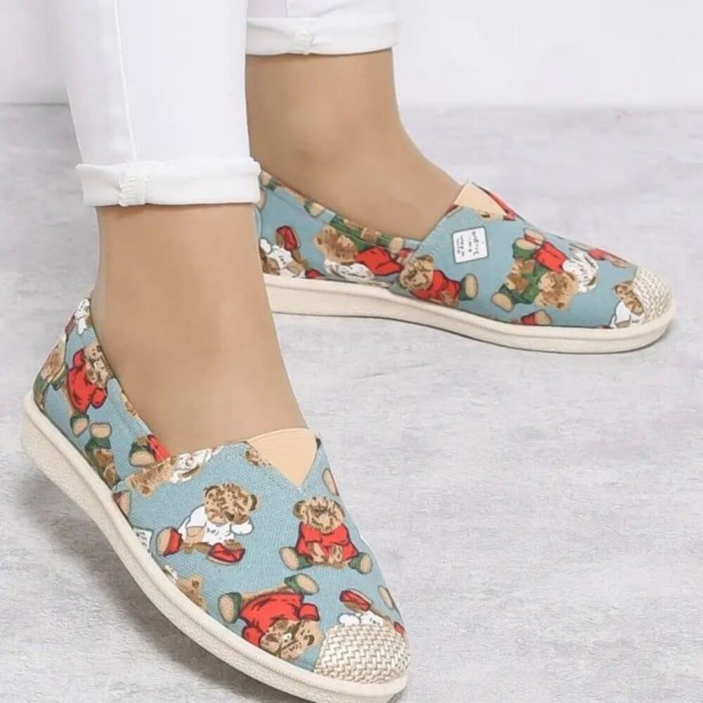 Women's Slip-on Canvas Shoes Sz 8 Moequi Brand New Y2K Fashion